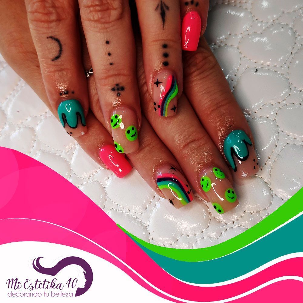 Unas-acrilicas-colores-nail-art