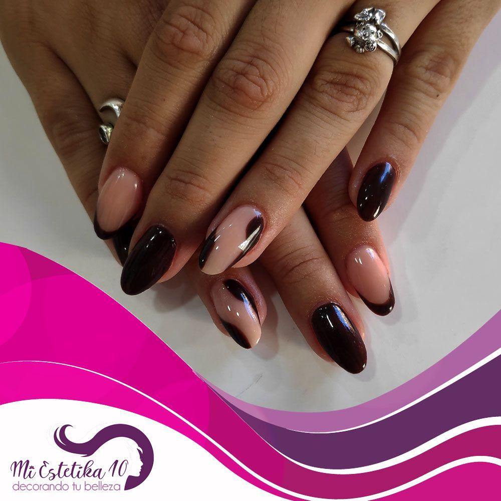 Unas-acrilicas-almendradas-marrones